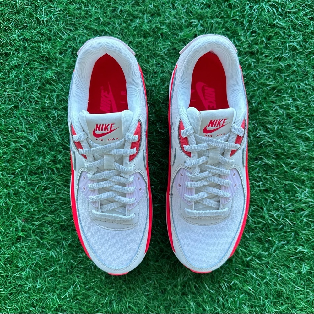 Nike Air Max 90 Lv8 Siren Red Platforms - Picture 2 of 9